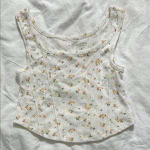 Arizona Jean Company | Floral White Tank Top